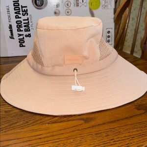 Haibrellla pink/mauve Sun Hat adjustable head pull for comfort/waterproof
